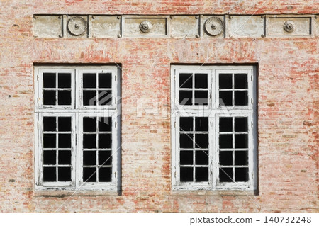 Facade in the old town of Aarhus, Denmark Facade in the old town of Aarhus, Denmark 140732248