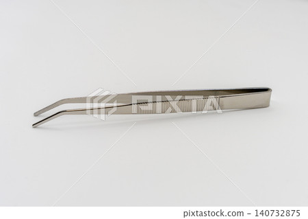 tweezers tweezers 140732875