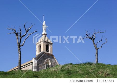 Chapel of the Madona in Fleurie, Beaujolais, France Chapel of the Madona in Fleurie, Beaujolais, France 140732884