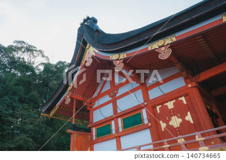 [Fushimi Inari Taisha Shrine] A historical temple and shrine landscape representative of Kyoto. 140734665