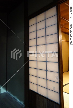 A view of a shoji screen door 140738048
