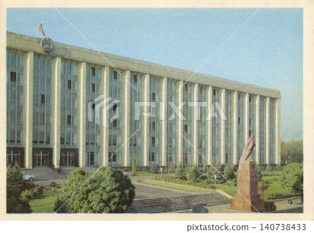 Chisinau, Moldavian SSR, USSR - circa 1974 - Government House, vintage Soviet postcard Chisinau, Moldavian SSR, USSR - circa 1974 - Government House, vintage Soviet postcard 140738433