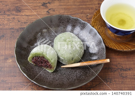 Wormwood Daifuku Wormwood Daifuku 140740391