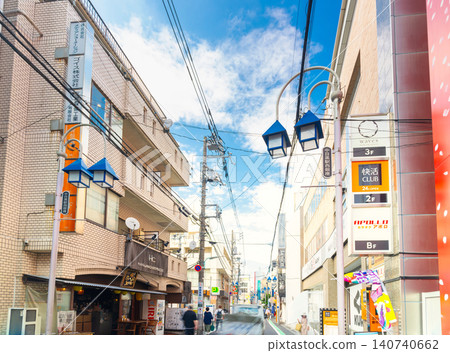 東京中目黑站前的中目黑商店街 140740662