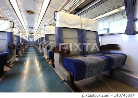[JR Shikoku] Interior of the KiHa 185 series 3100 series train (Ai-aru Iyonada Line) 140743594
