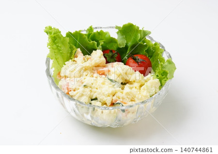 potato salad 140744861