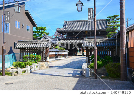 一心殿千秋寺:津市正門釘角門和石橋 一心殿千秋寺:津市正門釘角門和石橋 140749130