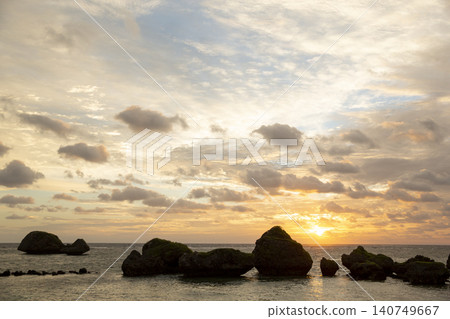 從大神島看到的日出海景 從大神島看到的日出海景 140749667