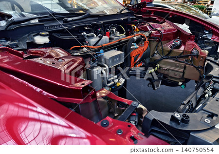 Technical illustration of automotive electrical networks including cooling mechanisms 140750554
