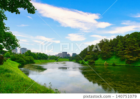 Tokyo, the area around the Imperial Palace: Sakurada Moat and urban scenery including hotels and broadcasting stations. Tokyo, the area around the Imperial Palace: Sakurada Moat and urban scenery including hotels and broadcasting stations. 140751079