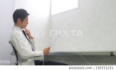 Hospital doctor image Hospital doctor image 140751241