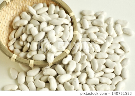 Hokkaido-grown Daifuku beans Hokkaido-grown Daifuku beans 140751553