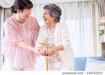 Image of walking support and home care 140752043