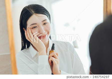 Beauty image reflected in a mirror Beauty image reflected in a mirror 140754297