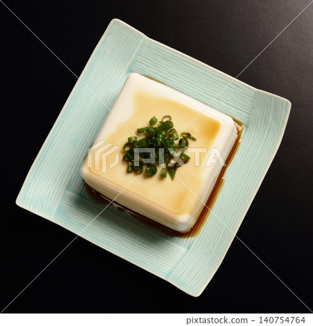 Hiyayakko（冷豆腐） 140754764
