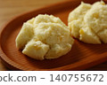 Steamed sweet potato bread 140755672