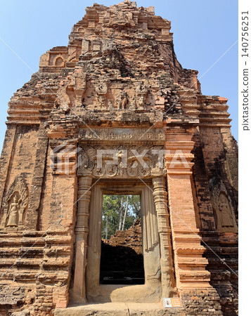 Lorei Temple, part of the Roluos Archaeological Park, January 2026, World Heritage Site Lorei Temple, part of the Roluos Archaeological Park, January 2026, World Heritage Site 140756251