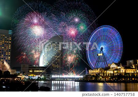 Minato Mirai fireworks seen from Osanbashi 140757758