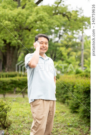 男性來電者 男性來電者 140759616