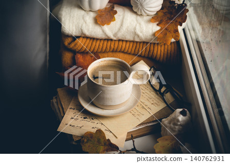 Cozy autumn still life 140762931