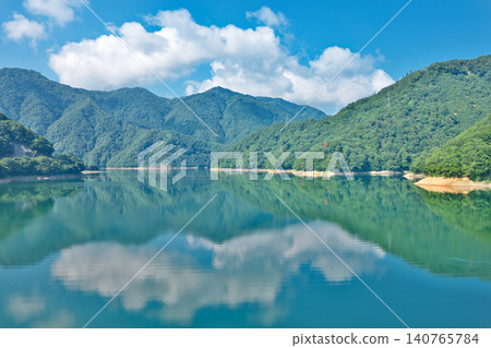 [Kuzuryu Dam] Nagano, Ono City, Fukui Prefecture 140765784