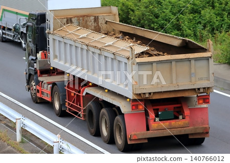 Trailer Dump Truck Trailer Dump Truck 140766012