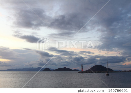 Seaside town of Turgutreis and spectacular sunsets Seaside town of Turgutreis and spectacular sunsets 140766691