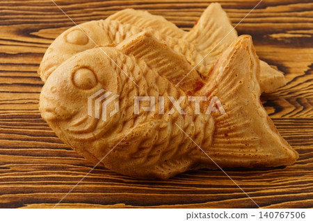 美味的鯛魚燒(日式魚形蛋糕)-日式甜點 美味的鯛魚燒(日式魚形蛋糕)-日式甜點 140767506