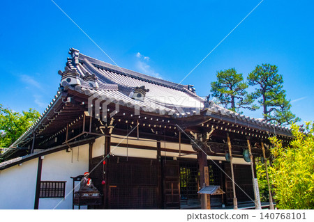 Rozanji Temple: The blessings of Gansan Daishi Ryogen's demon-slaying: Protection from epidemics, protection from evil spirits Rozanji Temple: The blessings of Gansan Daishi Ryogen's demon-slaying: Protection from epidemics, protection from evil spirits 140768101