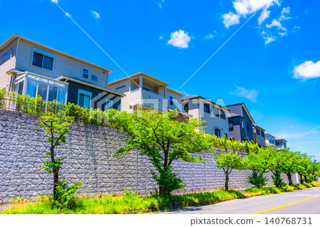 Fresh green and new detached house Fresh green and new detached house 140768731