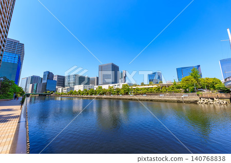 Urban landscape of Konan, Minato Ward, Tokyo: Takahama Canal Promenade Urban landscape of Konan, Minato Ward, Tokyo: Takahama Canal Promenade 140768838