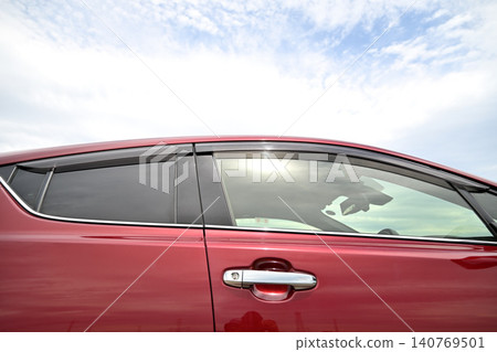 車門遮陽板,側遮陽板 車門遮陽板,側遮陽板 140769501