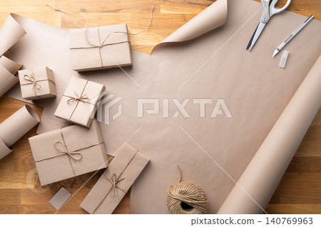 Christmas Gift Wrapping Tools Kraft Paper Christmas Gift Wrapping Tools Kraft Paper 140769963
