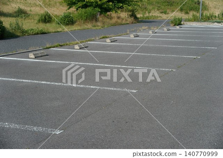 公園停車場 140770999