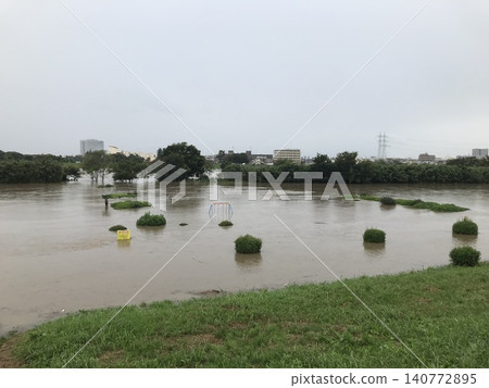 崛起的河流 崛起的河流 140772895