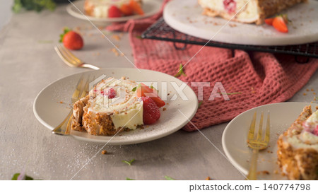 Slice of strawberry cake Slice of strawberry cake 140774798