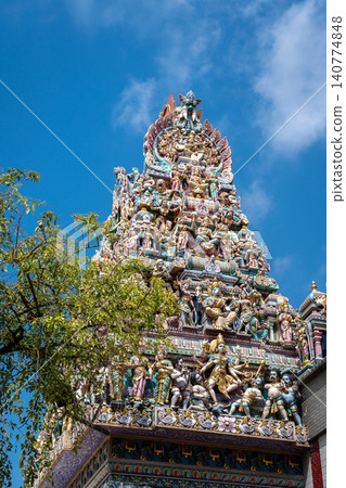 Gopuram tower of Sri Srinivasa Perumal Temple in Singapore Gopuram tower of Sri Srinivasa Perumal Temple in Singapore 140774848