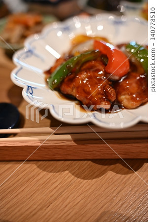 甜酸甜豬肉 140778510