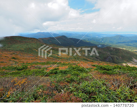 【山景】宮城縣栗駒山秋葉（2023） 140778720
