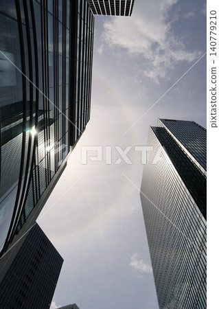 建築物和天空的景色 建築物和天空的景色 140779210