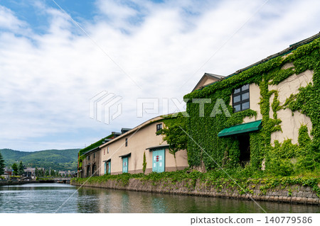 《Hokkaido》Japanese Urban Landscape: A view of the Otaru Canal and surrounding townscape (June 2026) 《Hokkaido》Japanese Urban Landscape: A view of the Otaru Canal and surrounding townscape (June 2026) 140779586
