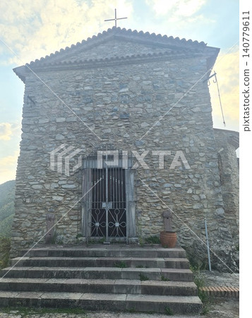 Roscigno Vecchia, Old Roscigno, ghost town in Southern Italy, and its decayed buildings. It has been completely abandoned since the early 20th century, when the population moved to Roscigno Nuovo 140779611