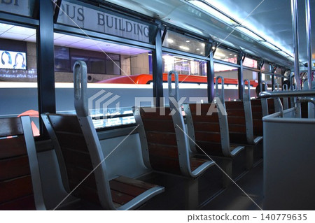 電車 電車 140779635