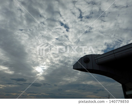Cloudy sky　 140779850