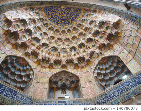 Abdulazi Khan Madrasah Abdulazi Khan Madrasah 140780078