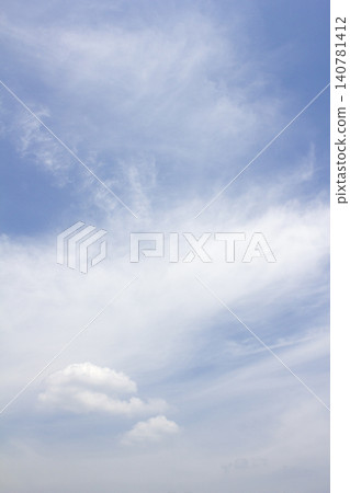 It is a sky with feathery clouds. It is a sky with feathery clouds. 140781412