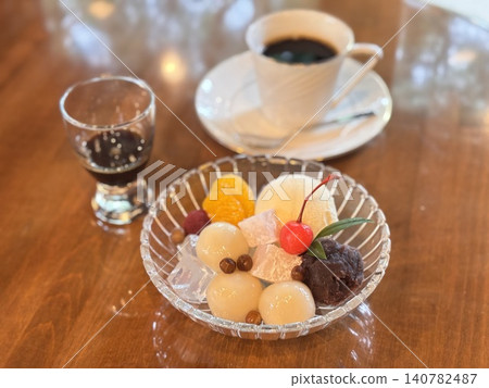 白玉奶油餡蜜套裝 白玉奶油餡蜜套裝 140782487