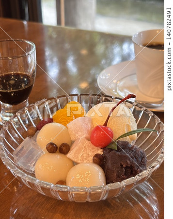 白玉奶油餡蜜套裝 白玉奶油餡蜜套裝 140782491