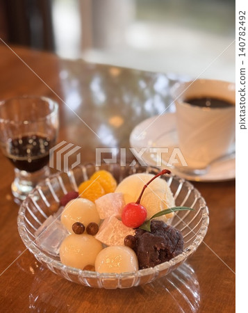 Shiratama Cream Anmitsu Set 140782492