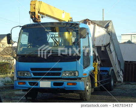 等候的卡車 等候的卡車 140783437